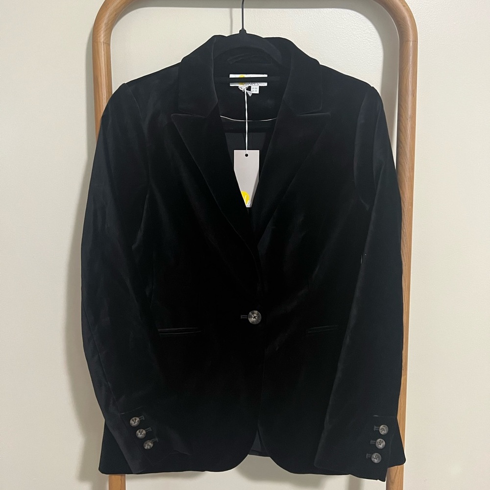 NWT Boden Black Velvet Blazer—Perfect for Work, Black Tie, and the Holidays!